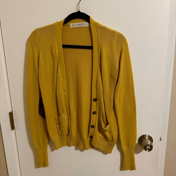 Vibrant yellow Zaraknit cardigan, size small, from Greece—stylish and unique! - Picture 1 of 1
